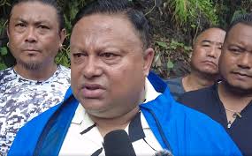 ‘বাংলার মাটি, বাংলার জল’ নয় দার্জিলিংয়ের  স্কুলগুলিতে 