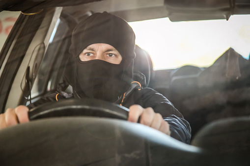 বিস্ফোরণ কাণ্ডে তৃতীয় গাড়ির খোঁজ পেতে মরিয়া দিল্লী পুলিশ 