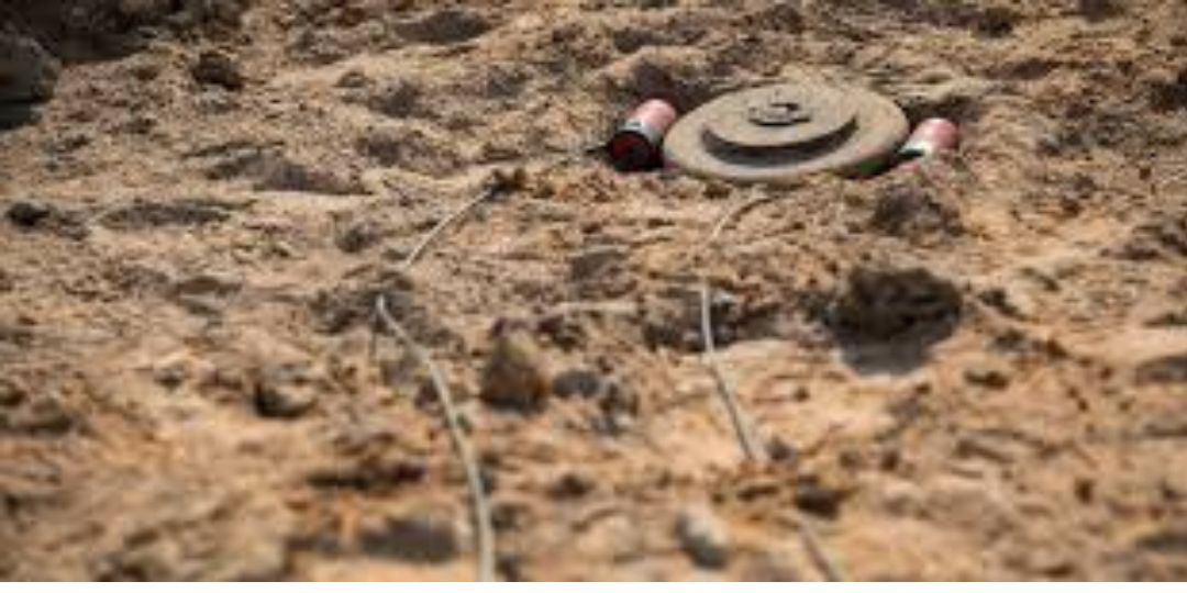 ল্যান্ড মাইনে পা পড়ে  গিয়েছিল সেনা জওয়ানের